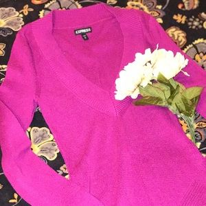 🌼EXPRESS PINK SWEATER. SIZE XS. LIKE NEW!🌼